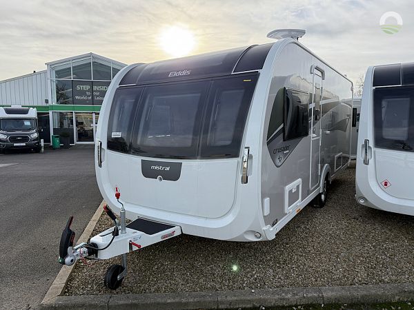 Elddis Crusader Mistral SE 40