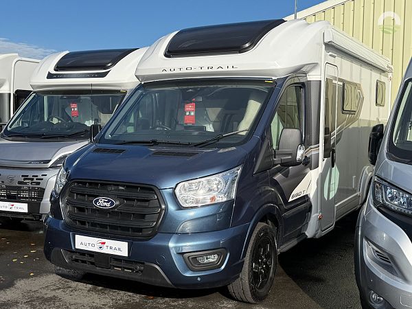 Auto-Trail Excel 690 T