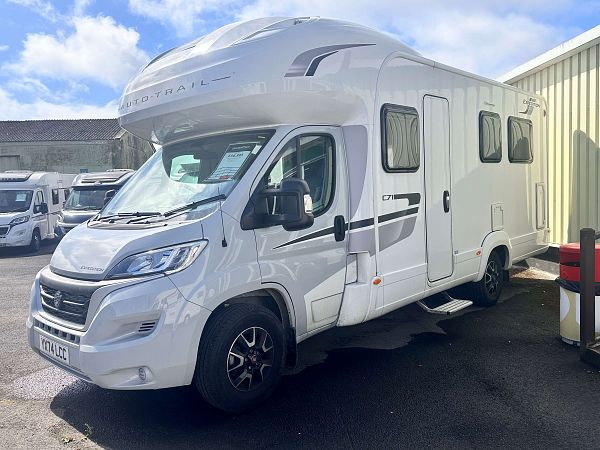 Auto-Trail Expedition C 71