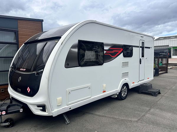 Swift Eccles 530