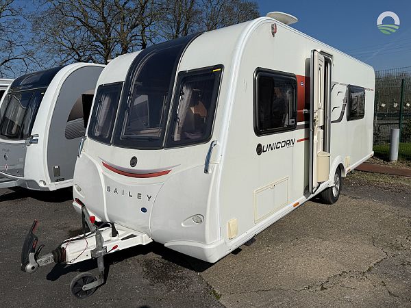 Bailey Unicorn Madrid