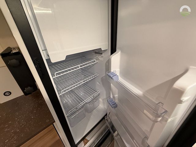 Burstner B66 C644 Image Thumb