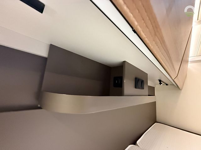 Burstner B66 TD 690 Image Thumb