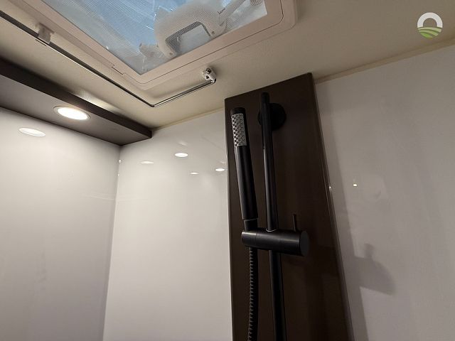 Burstner B66 TD 690 Image Thumb